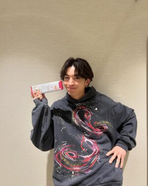 Keito Kimura Instagram - Happy Whiteday.

ホワイトデーなのに
貰っちゃった♡