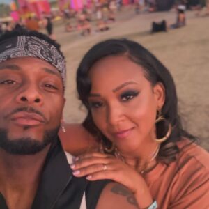Kel Mitchell Instagram - Coachella photo dump with bae @therealasialee 🥰