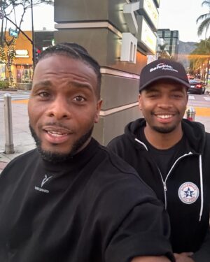 Kel Mitchell Instagram - Chilling with the birthday boy @lyrically_lyriccole as he hit the milestone of 25! Here’s to keeping it cool, making memories, and embracing the journey ahead. Happy birthday, son! 🎉Love ya!! #ChillVibes #QuarterCenturyCool #happybirthday
