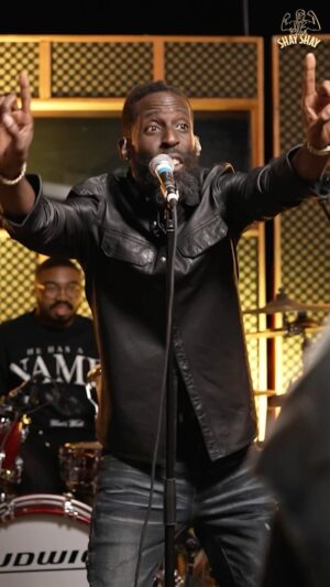 Kel Mitchell Instagram - @tyetribbett performs for the first time EVER on Club Shay Shay! #BeAlright