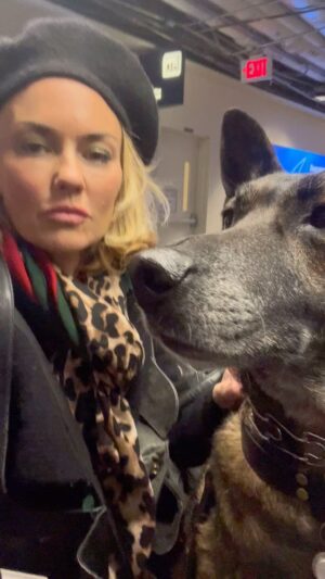 Kelly Carlson Instagram - We were offered a cart ride 😂