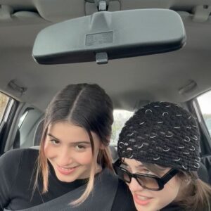 Kelly Depeault Instagram - @jennarzat #enjoy #coversong #fun #harmony #fyp #lovelife #canada🇨🇦 chapeau fait par @donebyjuliette