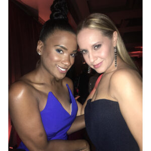 Kelly Karbacz Instagram - Love my Orange family!! 🍊❤️ #SagAwards #OITNB @sagawards
