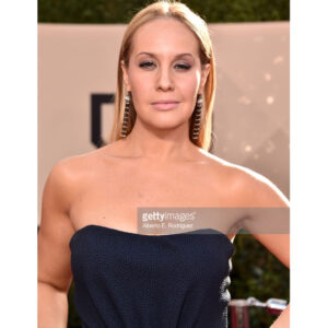 Kelly Karbacz Instagram - #TBT Throwing it back to the #SagAwards #RedCarpet to thank my incredible dream team who made it all possible. To my glam squad @chechelj and @aypruhl who worked their magic and had me shining like a star, my stylist @andrewgelwicks who made me look and feel like Hollywood royalty, my publicist @cristinad91 for pulling it all together and being a superhero and guardian angel wrapped up in one, and my manager @rosierliz for being my support system and the most fabulous date a girl could ever ask for- thank you all from the bottom of my heart!! It truly takes a village and mine is the greatest. Love you💋xoxo
#OITNB @sagawards