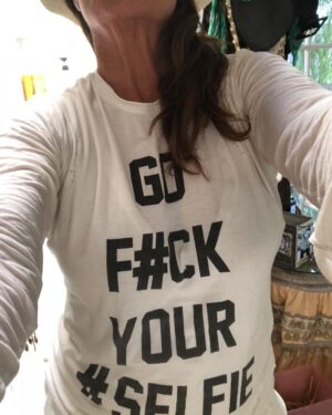 Kelly LeBrock Instagram - This is how I feel about all the “selfies “we see out there being taken ! Sorry but it is STRANGE 👀