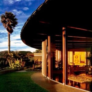 Kelly Lynch Instagram - * UPDATE *  We are sold out! But there’s still hope! Get on the waitlist @usmodernist - link in bio 👆

It’s a party! 

Join me and my husband, fellow architectural preservationist, Mitch Glazer for a very special cocktail party at our iconic John Lautner designed Harvey House (1950) to benefit amazing @usmodernist on Saturday, April 22, 5-8 PM.

We purchased the home in 1998 and have been carefully restoring it with the help of Lautner principal Helena Arahuete. It is now proudly on the National Register of Historic Places. 

Along with a guided VIP tour by yours truly, our guests will enjoy appetizers and signature cocktails provided by Vermont Spirits while being entertained by jazz vocalist Staci Griesbach and her band. Hit my link in bio for tickets and more information about this special Lautner Weekend which also includes tours of Lautner’s fabulous Silvertop on Sunday, April 23.

#usmodernist 
#modernism 
#johnlautner 
#johnlautnerhouse 
#losangeles 
#architecture 
#architecturetour
#modernistarchitecture 
#midcenturymodern 
#organicarchitecture 
#homedesign #interiors 
#historicpreservation 
#restoration #historiclandmark #kellylynch #mitchglazer
#theharveyhouse 

📸 Photos:
@saraessexbradley 
@toddeberle 
@amydickerson_photographs