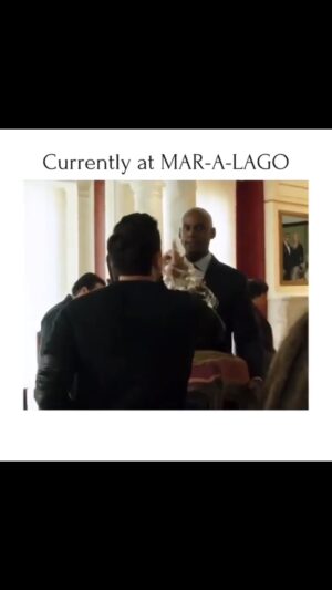 Kelly Lynch Instagram - 🤣😂🤣😂🤣🤣🤣🤣🤣😅😅

ps. dear @schittscreek adore the Rose’s and don’t mean any harm by this comedic comparison 😉 

#repost @agirlhasnopresident 
#maralago #trumpraid #trumpbelongsinprison #arresttrump #donaldtrump #darkbrandon #jan6 #maga #schittscreek #stillweriseloves