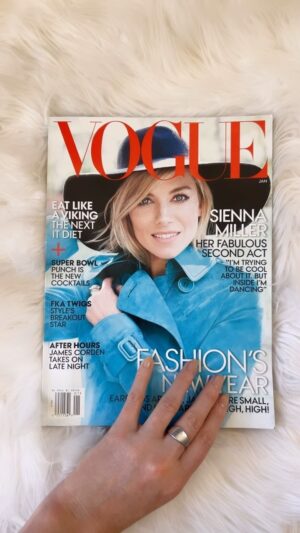 Kelly Pantaleoni Instagram - & US VOGUE at that 💅🏼 next up: on the cover 

✖️✖️✖️

#invogue #beautymodel #nerdalert