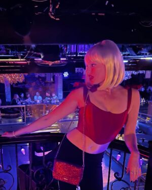 Kelly Pantaleoni Instagram - Never introduce me to a vibe you can’t maintain 🥀 🕷️ 

It’s funny how quick people switch up on you in this town when they don’t get what they want 🔪 

BACK TO THE DRAWING BOARD
PROUDLY 10 MONTHS CELIBATE NOW

✖️✖️✖️

#beetlehousela #arianagrande #whatsyour #motive #vibes