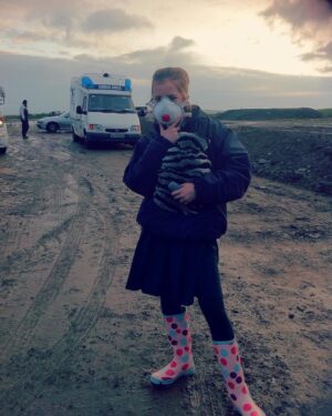 Kelly Thornton Instagram - This picture sums up filming Life's A Breeze