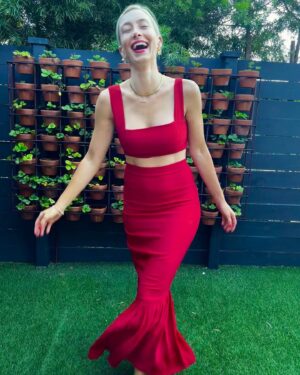 Kelsey Crane Instagram - Ripe 🍓 with @reformation 🍓 Felt like 💃🏼 after spent all week in the garden 🌱 now spicy 🍉 margarita time with @eltexmex