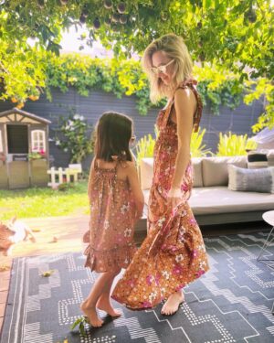 Kelsey Crane Instagram - Day in the sun with my girl ☀️ Dresses by @elisamamaofficial 💕 Made in Nigeria, Ships from California 🌎