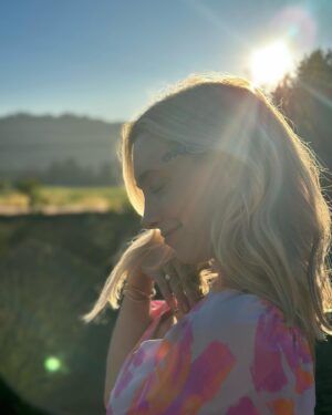 Kelsey Crane Instagram - "May the sun bring you new energy by day, may the moon softly restore you by night, may the rain wash away your worries, may the breeze blow new strength into your being, may you walk gently through the world and know it's beauty all the days of your life.” - Apache Blessing ✨