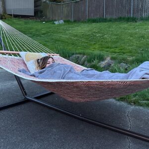 Kelsey Lewin Instagram - we got a hammock, i’m a hammock girl now