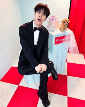 Ken Instagram - 2024 KEN FAN CONCERT
[749번째 고백 - My love, My destiny]

#빅스 #VIXX #켄 #KEN #이재환
#HAPPYKENDAY 
#749번째고백
#MyLove #MyDestiny