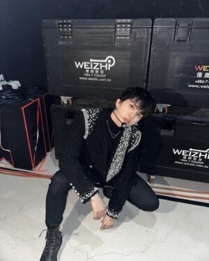 Ken Instagram - ⭐️💛
