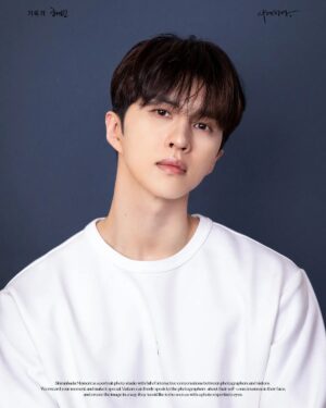 Ken Instagram - 나.. 예뽀..? 😘💛

#HAPPYKENDAY #STARLIGHT 
#빅스 #VIXX #켄 #KEN #이재환
@sihyunhada @recs_official @yhyebin