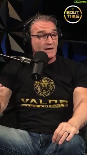 Ken Kilpatrick Instagram - Influencers are the future of combat sports 👊

Watch more @bouttimethepodcast (E1) 🎙️
 #reels #podcast #bouttime #kenshamrock #boxing #pfl #bareknuckle #mma #influencer #fitness #training #grappling #fight #fighter #fighting #influencerboxing #chessboxing #ufc #martialarts #combat #knockout #fights #fyp #shorts