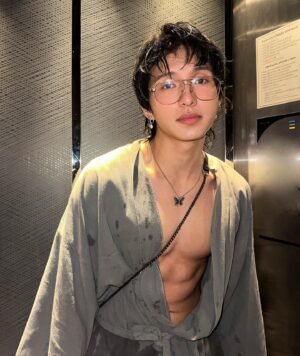 Ken Prarunyu Sooksamran Instagram - เมื่อไหร่ฟ้าจะรักพ่อสักทีคับ