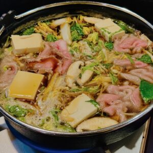 Ken Yasuda Instagram - #佐賀牛 ! #すき焼き !
👍👍👍👍！
#睨み飯