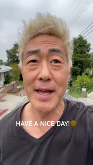 Kenneth Choi Instagram - Hope you all have a wonderful, fabulous, incredible, day today 😎