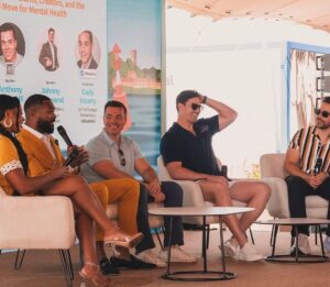 Kenneth Crawford Instagram - The conversation doesn’t stop here!
@AdCouncil 

Let’s continue to shatter mental health stigmas, prioritize mental health, normalize therapy.

What are some ways you prioritize your mental health and lead a healthy lifestyle? 
What does a mental health day look like for you?
What are some your self care tactics? Comment below ⬇️⬇️⬇️