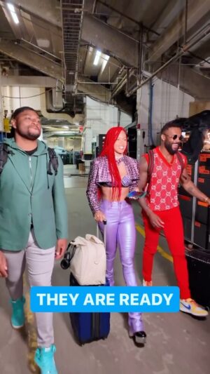 Kenneth Crawford Instagram - The #StreetProfits have a HUGE match tonight against #TheBloodline’s @loa_wwe & @thegoodbadguytamatonga but they’re looking confident as ever as they arrive for #SmackDown! 🔥🔥🔥