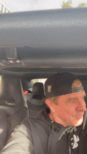 Kenny Johnson Instagram - Don’t miss this Friday , April 5 th , Luca last episode !! Gonna miss you all !! It’ll  be my 130th  omg !! Really want to thank you all for taking this ride , this Journey on SWAT !!! Love you all !!! Luca out !! ❤️💫💯💪☮️ @swatcbs @cbstv @sptv @sony @sonypictures @netflix @paramountplus  #swat #family #love #bestfriends #creative