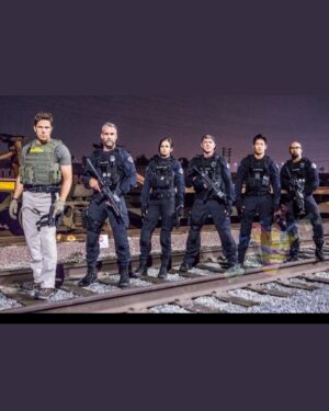 Kenny Johnson Instagram - From where we began 7 years ago till now , it’s pretty amazing the fan base the show picked up!! Again , thank you all !! @swatcbs @swatwriters @sptv @cbstv @sony