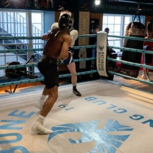 Kenny Ojuederie Instagram - 2 WEEKS TO GO. LET THE HANDS GO SEASON 😤💨

Tickets for the @kingpynboxing tournament is now on sale. Link in my bio