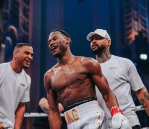 Kenny Ojuederie Instagram - BACK TO WINNING WAYS !!! Thank you @misfitsboxing for the opportunity 🙏🏾💪🏾 who should I fight next? 👀
