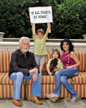 Kenny Rogers Instagram - Happy Mother's Day Weekend to all of the amazing, inspiring, encouraging, hard-working, love-giving Moms out there! -Team KR