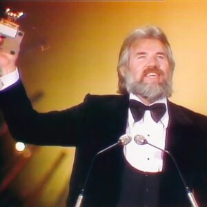 Kenny Rogers Instagram - In 1978, Kenny Rogers won Best Country Vocal Performance, Male, for “Lucille” at the 20th GRAMMY® Awards. 
#kennyrogers #lucille #countrymusic 
-Team KR