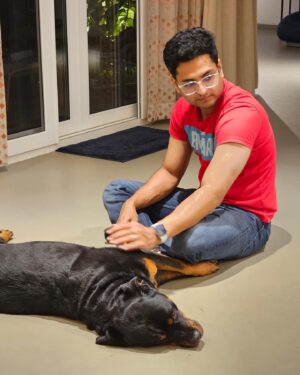 Kenny Sebastian Instagram - What a day in heaven feels like.

Finally got to meet @audiphotography & @wander_leen 6 babies.

Jäger, Bruno, Whisky, Diesel, Glen and Scotch.

Lot of petting, licking and one lint roller later, I am still yearning for more time with all of them ♥️

#dogs #home #doggieheaven #familypack #bengaluru