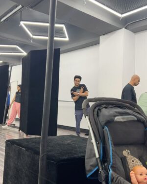 Kenny Sebastian Instagram - Here on the gram to just say I’m so grateful for everything 💫 

These past 4 weeks I got to watch Ken practice at home, backstage, always ideating, coordinating, practicing both singing & dancing and giving it his all for the Google / Youtube India Event! It was so rewarding to see weeks of hard-work come to fruition day before 🥹

Was in awe of the hubs, totally Fan Girl-ed!! 

After a long 6 months live tour for him and a lot of long distance calls from me, it’s been awesome to spend time togethaaa ♥️