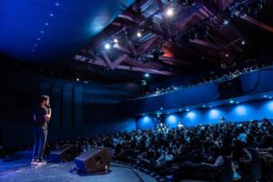 Kenny Sebastian Instagram - THANK YOU @kennethseb for giving an INCREDIBLE show in Dublin. 🙌

Are you ready CORK ?? 

To see the magic by @kennethseb 😍😍😍 

An Amazon audience ✨
Thanks to the team for all the hard work BTS. 🫶🏻

PC - @jayanthshah 

#GkEntertainment