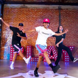 Kenny Wormald Instagram - Spent my birthday teaching a collab class with my boy @juliandeguz13 🔥🎂

Thank you to our @kappa fam & @13publicity for everything!!! 

Anyone can enter the #kappachallenge and win $500 worth of @kappa gear & 5 free classes to @theplaygroundla 📲 link in bio! 

🎥🔥 @colesocold 
🎧 #pokeitout
#choreography @juliandeguz13 & @kennywormald 

#playgroundla #kappa #keepperforming