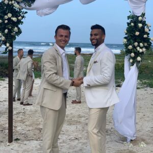 Kenny Wormald Instagram - We love you @robfish_inc & @srburke24 congrats on an incredible Mexico wedding trip!!! #fisherfindshiscatch