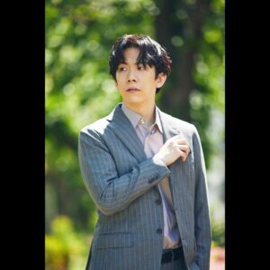 Kent Ito Instagram - 伊東健人
『Twilight』
6/10（月）発売
6/7（金）24時 予約開始！

なななんと、週プレさんから初のデジタル写真集リリース！

デジタルなら、こんなこと出来るんじゃないか？？
という提案、模索をしつつ出来上がりました！

発売をお楽しみに〜！！

どこかで想いとかも語れると良いな〜✨