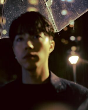 Kent Tsai Instagram - 不知何時開始,只要我出現的地方就會開始下雨
雨神這稱號也一直跟著我

@berluti #BERLUTI
#BERLUTIBVOLUTE