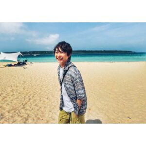 Kenta Suga Instagram - 〜旅サラダ宮古島旅ふりかえり〜

やはり1発目は宮古島の海っ！
なんかもう綺麗を通り越して美しい…美術品のような…🌊
ずっと眺めていられる海と波でした！！😳

水温も適応で、「気持ちいい〜」と呟いてしまうほど😳
この時は足だけ入りましたが、大満足でした！☺️

#旅サラダ
#宮古島