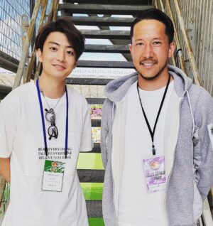 Kentaro Ito Instagram - 先日ベガルタ仙台の始球式お邪魔しましたぁ、やはりスポーツは生で観るに越したことないですね⚽️
最高に楽しかったです👊

観戦に来てたシュミット・ダニエルさんと！

kentaro...