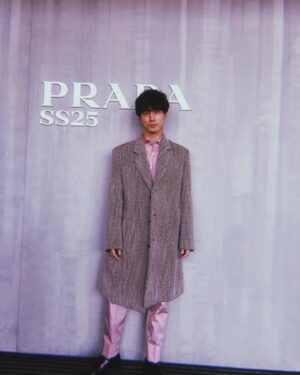 Kentaro Sakaguchi Instagram - PRADA🥰

#PradaSS25
#Prada
@prada