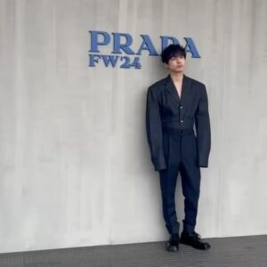 Kentaro Sakaguchi Instagram - PRADAのショーに行きました☺️
今回もとっても素敵でした🥰

@prada 
#PradaFW24
