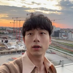 Kentaro Sakaguchi Instagram - @prada
#pradaSS24

📷🌇