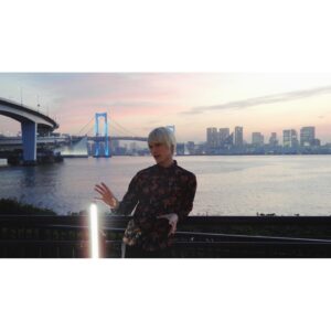 Kentaro Sakaguchi Instagram - 21時から　東京タラレバ娘2020 です🥰

謎の手。
よろしくお願いします🤲