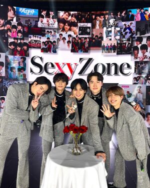 Kento Nakajima Instagram - ほんとに大好きだよ！5人のSexyZone！ありがとう！

#5exyZone
#SexyThankYou
#WeAreSexyZone