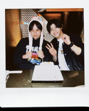 Kento Nakajima Instagram - 🎉🎂

#明るく学ぶ会
#明るく祝われた会
#幹事永瀬STY
#きんぷり
#セブンメン
#少年にんじゃ
#セクゾ
#急なサプライズ嬉しかったわあんがと