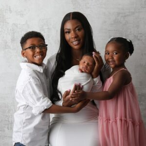 Keonna Green Instagram - I’ve got love all over me.
#YOUNGLOVE
TBT