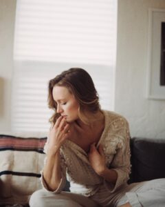 Actress Kerry Bishé HD Instagram Photos and Wallpapers April 2020